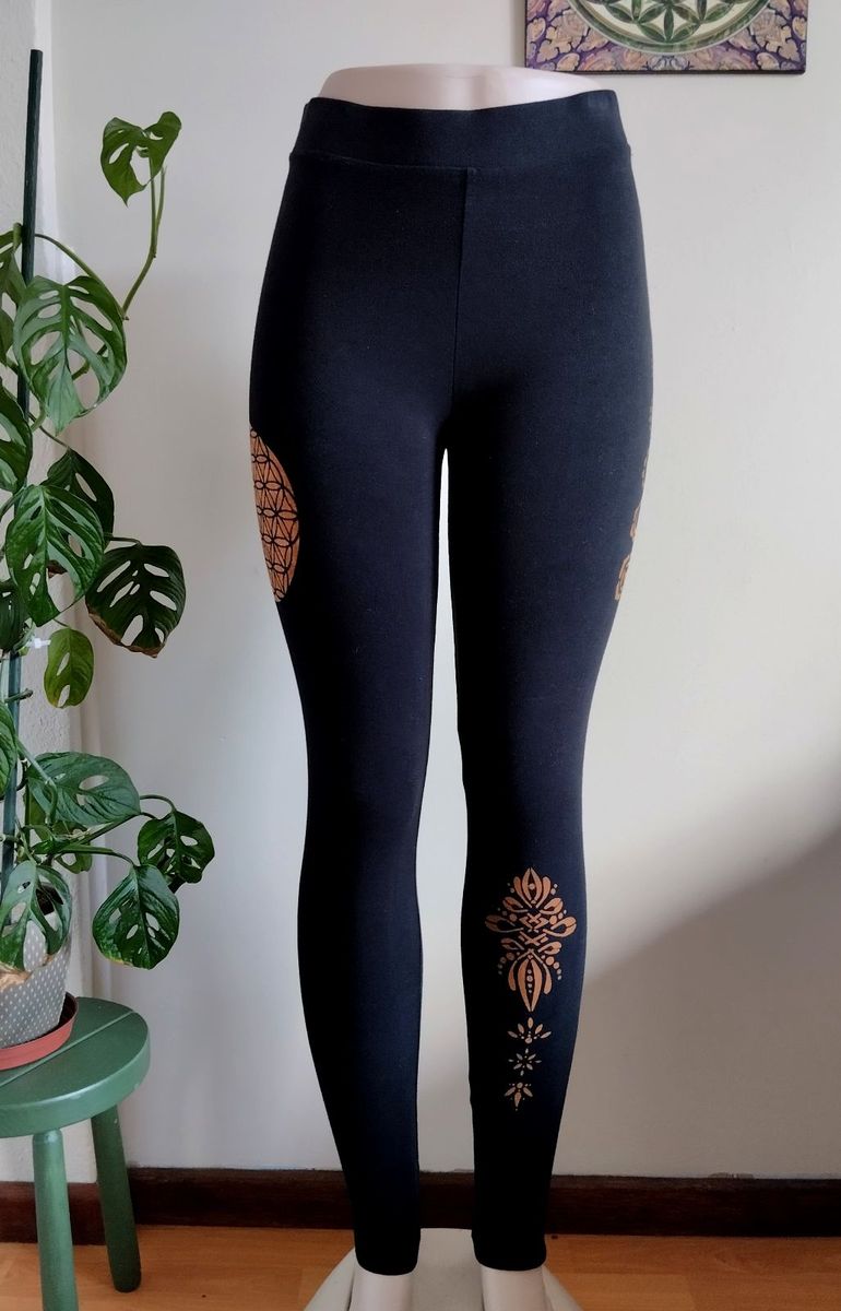 Black and orange GeoVinty sacred geometry leggings