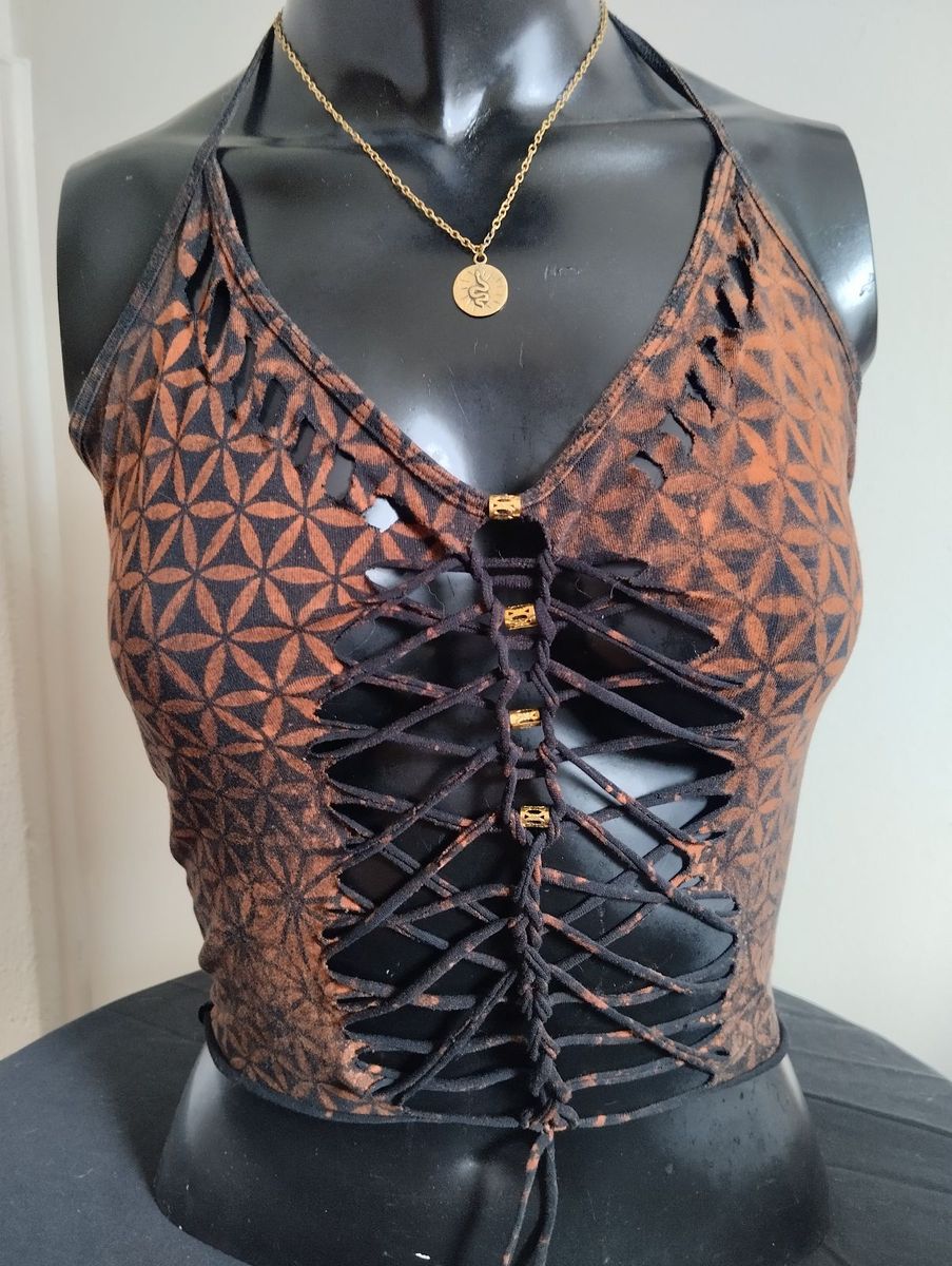 Dark GeoVinty slit-weave crop top